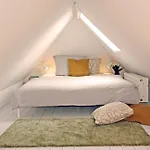 Boddenhuus - Traumhaus Mit Steg Und Boot * Zudar