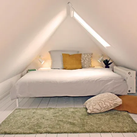 Boddenhuus - Traumhaus Mit Steg Und Boot * Zudar