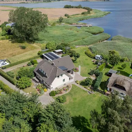 Boddenhuus - Traumhaus Mit Steg Und Boot *