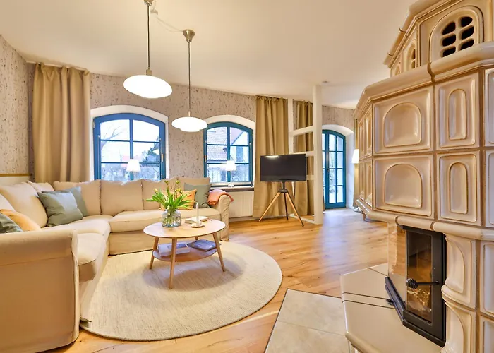 Appartement Boddenhuus - Traumhaus Mit Steg Und Boot